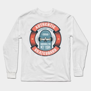 Colored round emblem with skateboard Long Sleeve T-Shirt